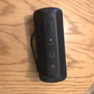 JVC Water Resistant Speaker       SP-SX2BT Wireless Portable Bluetooth